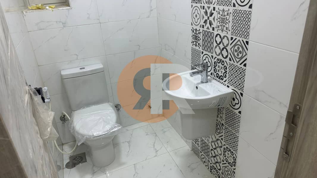 Luxury office at One Kattameya, ready to move in. - Widok 6