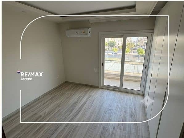 A Fully Finished apartment for rent open view in Mountain View iCity October - Ansicht 4