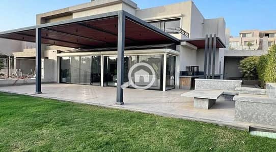 5 Bedroom Villa for Sale in 6th of October, Giza - 591659853_2319136121867403_5669494653838618826_n. jpg 5 Bedroom Villa for Sale in 6th of October, Giza - 591659853_2319136121867403_5669494653838618826_n. jpg