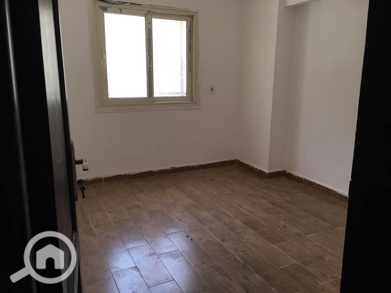 For sale: an apartment in Janah Compound, at the end of American University Street, in Al-Taseen and near La Vista. – další