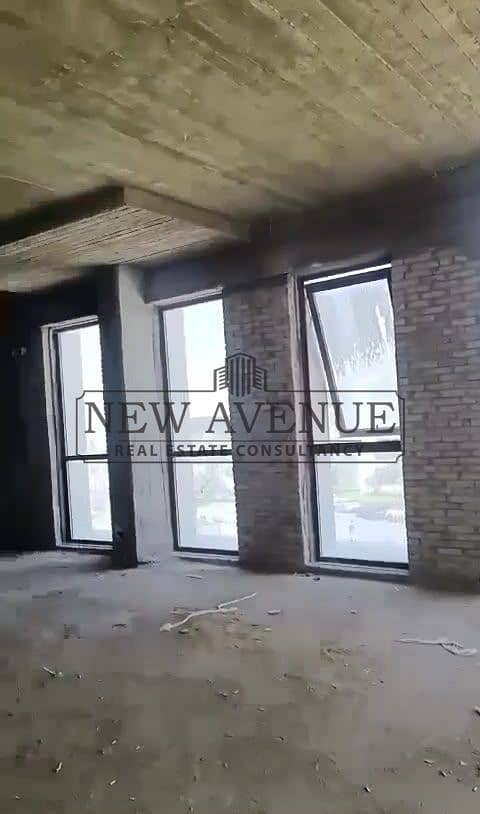 Accessible Prime location Adminstrative office 124 sqm for rent at Mivida the place New Cairo - Widok 2