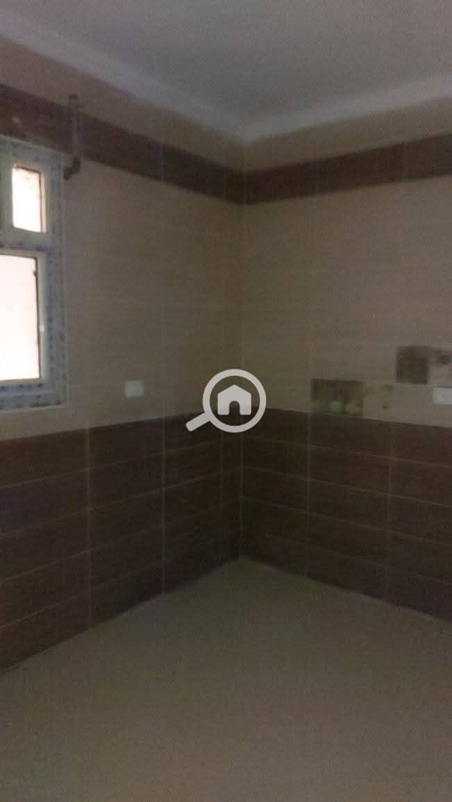 8 1000014502. jpg