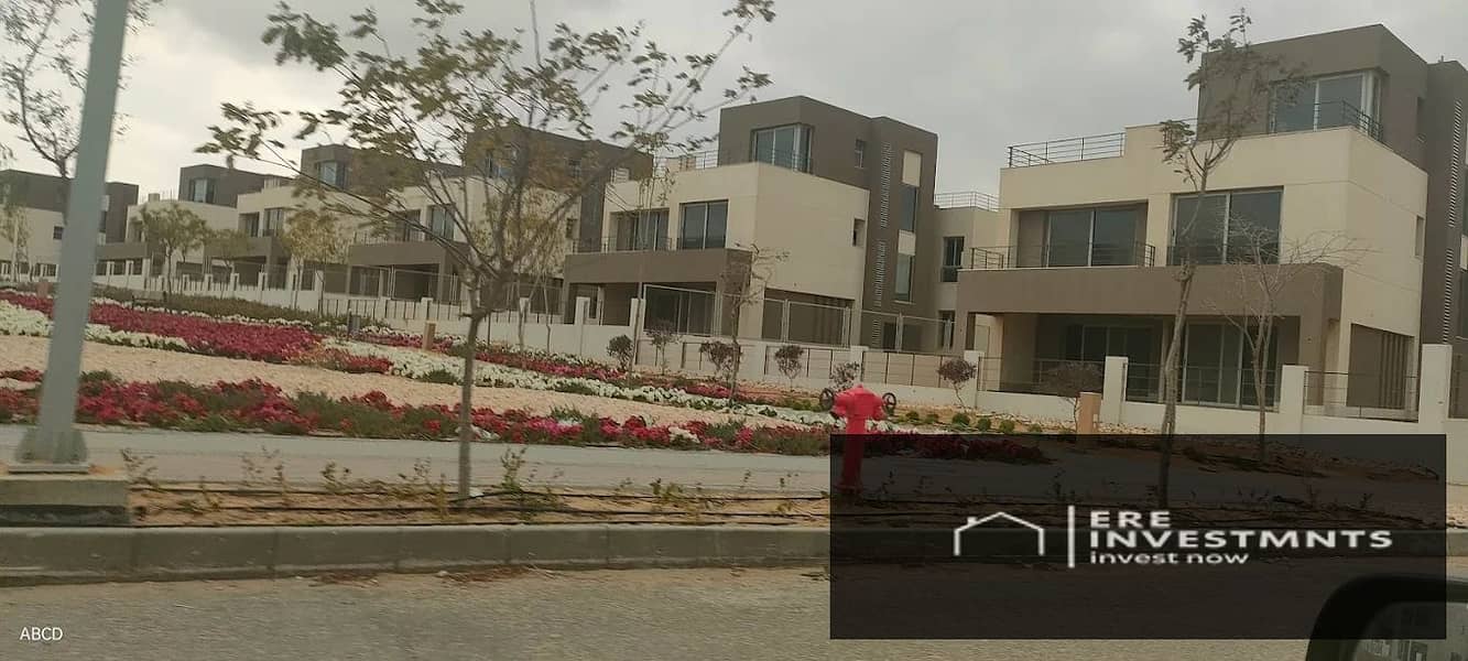Twin House | Lagoon view | Under market price for sale in 97 Hills New Cairo - Ansicht 5