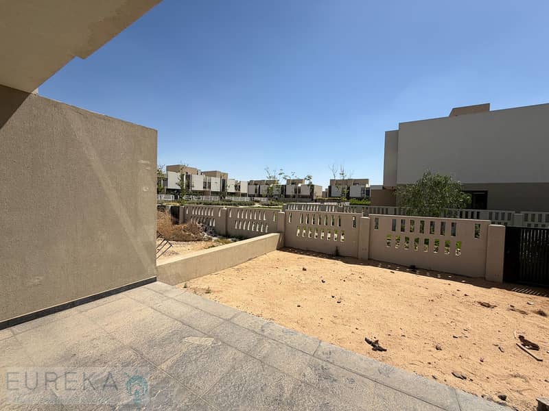 Townhouse for Rent in Al Burouj Compound kitchen, ac's,appliances - Ansicht 3
