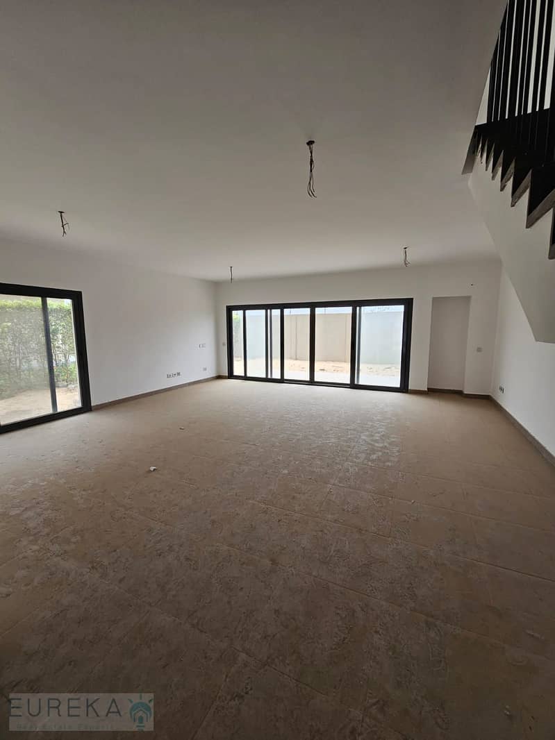 Twin house for rent first use open view – pohled 6