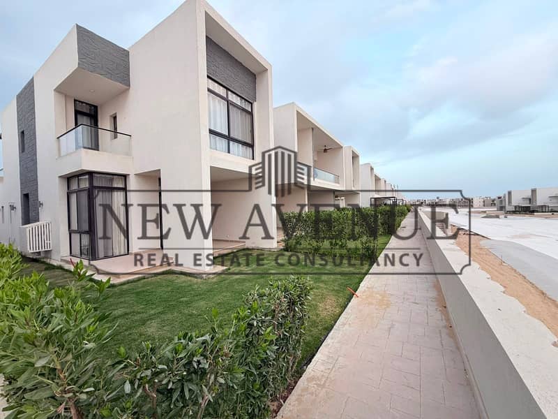 For sale town house with a very prime location First row on lagoon - ready to move - Azha Ain sukhna - Ansicht 4