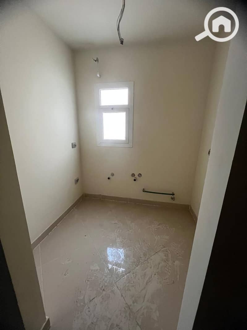 Apartment for sale in Nyoum October Compound fountain view Ready to move fully finished - Więcej