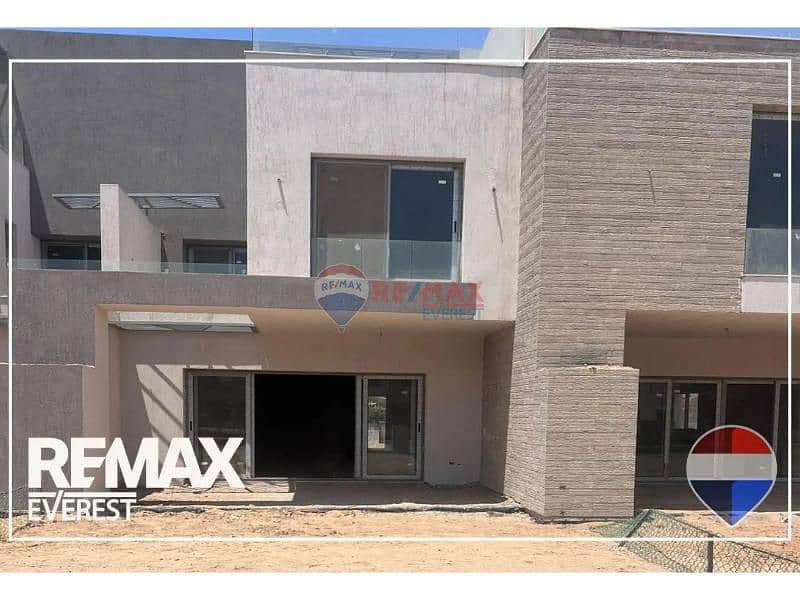 Middle Townhouse in HADABA Compound–Pyramids View - Ansicht 4
