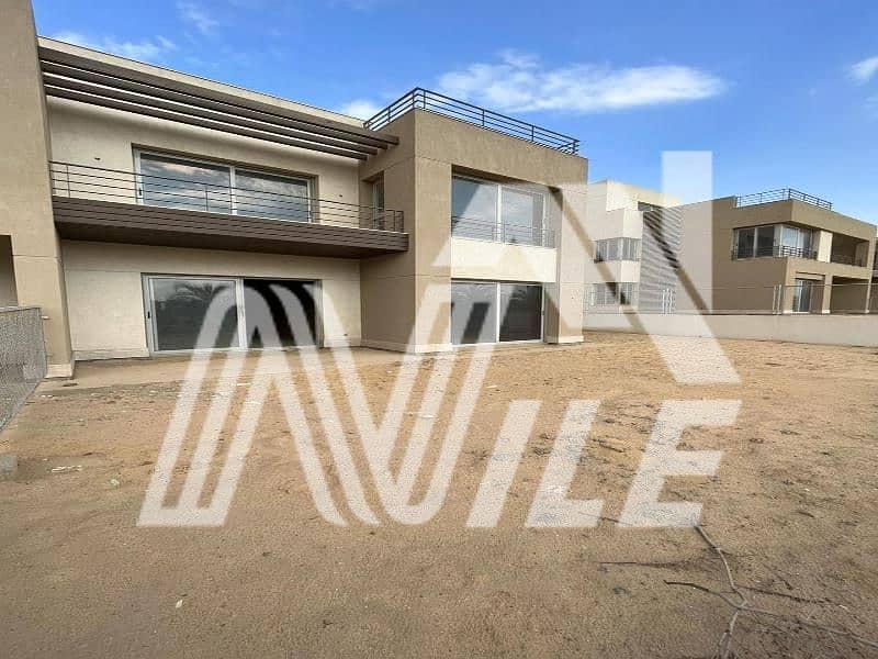 Twin House 300m Ready To Move very prime location under market price view land scape in Palm Hills New Cairo - Widok 3