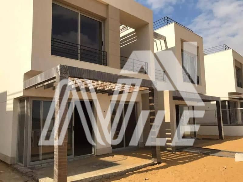 Twin House 300m Ready To Move very prime location under market price view land scape in Palm Hills New Cairo - Widok 4