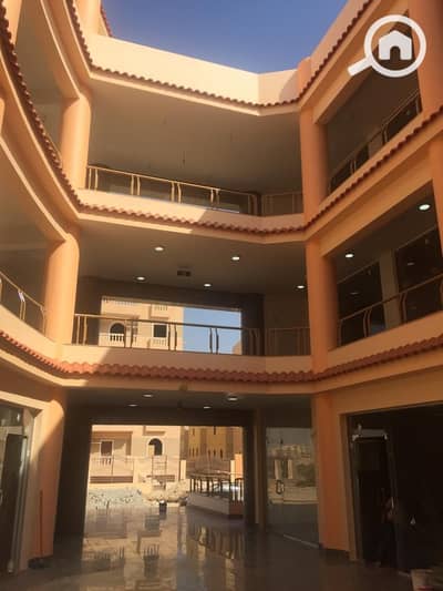 مجمع تجاري  للبيع في حدائق اكتوبر، الجيزة - 2e7fc3eb-b6d1-45be-9744-e07713421727. jpg