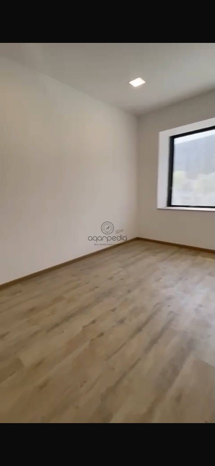 Fully Finished with ACs & Ready for Operation | Premium 60m Office for Rent - Lake View Plaza New Cairo - Mehr
