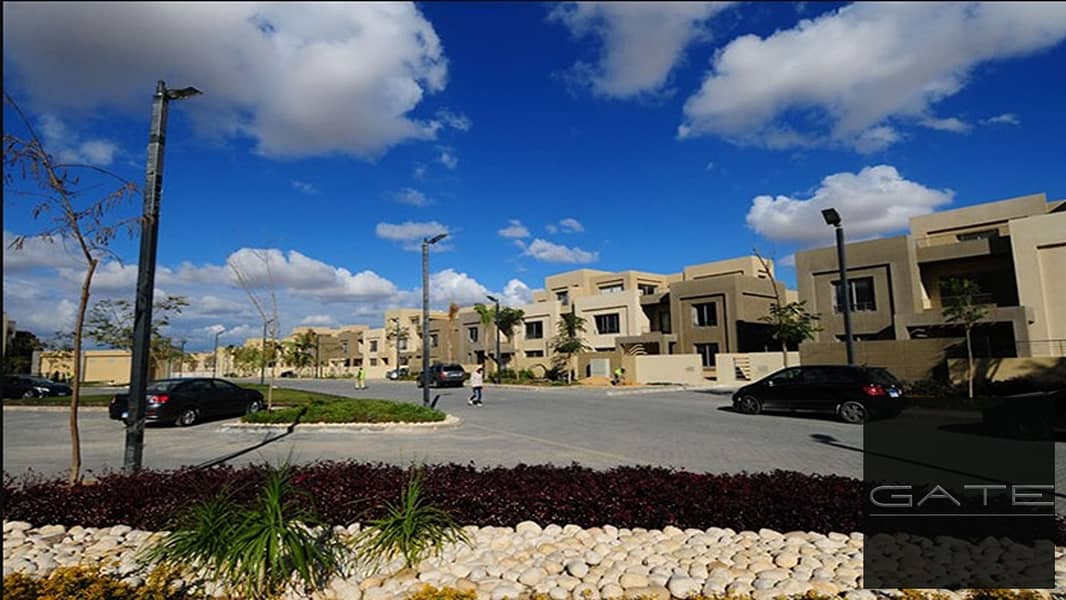 4 palm-parks-compound. jpg