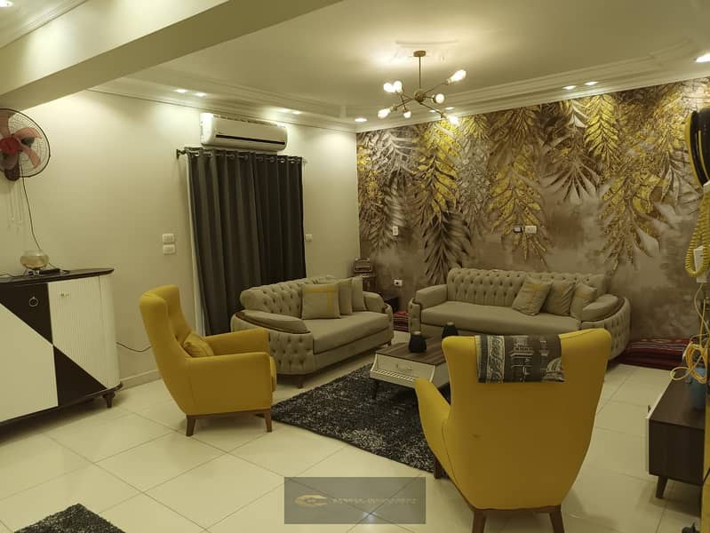 Distinctive apartment for sale in the 16th district of Sheikh Zayed City - a quiet and unique location close to services. - Widok 3