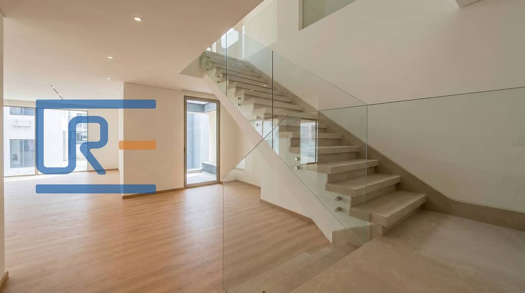 Semi-Furnished Duplex for Rent in Gharb El Golf - Fler