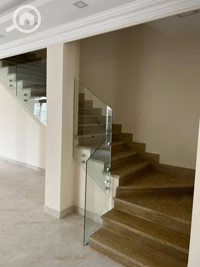 Layan Sabbour | Townhouse Villa | Semi furnished - Ansicht 2