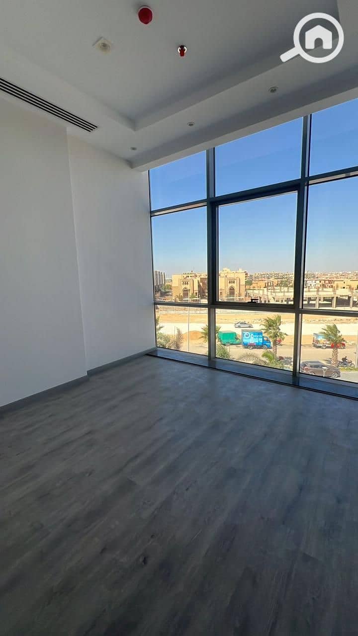 *A unique opportunity in the Fifth Settlement for cash sale or installment *Office, store, or clinic* for cash sale or installment in a prime location in the the ledge mall New Cairo - South Investors near Mountain View compound - area: 77 m - first floor - Est* - Ansicht 4