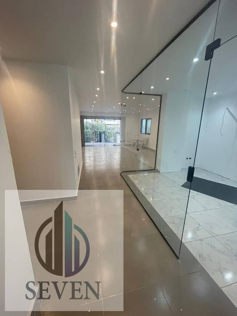 *Office for Rent: 450 sqm, licensed, fully furnished and air-conditioned, Maadi Corniche, for major companies* - Mehr