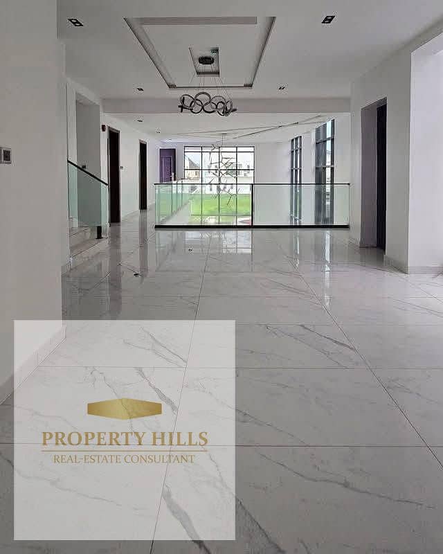 Next to the American University, you'll have complete privacy in a townhouse villa in a prime location in the heart of New Cairo's Fifth Settlement, E - Ansicht 5