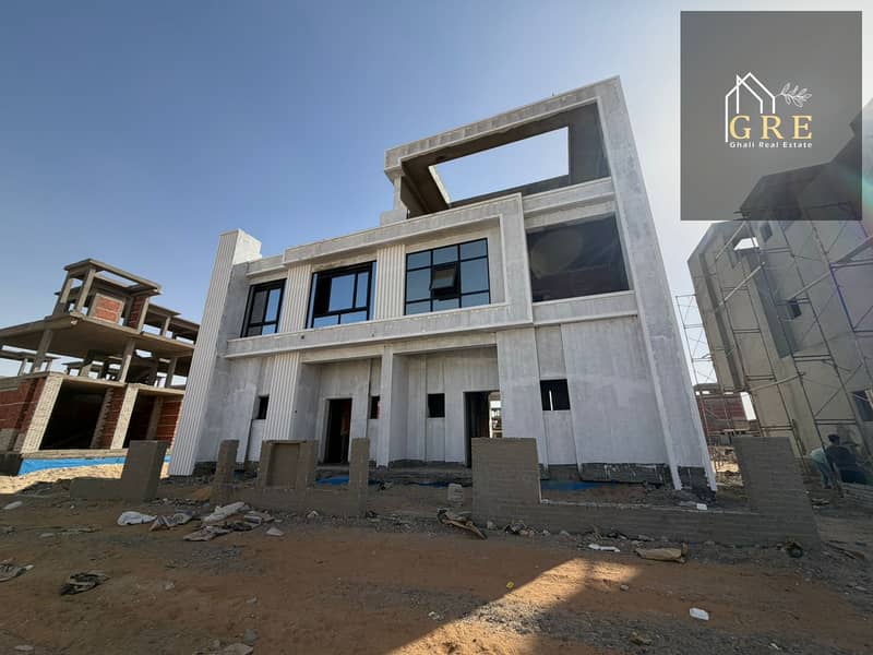 Townhouse of 225m for sale with a 10% down payment and financing up to 10 years – luxury design and a unique investment opportunity inside Menorca Zayed – spacious reception and open views in a prime location - Widok 6