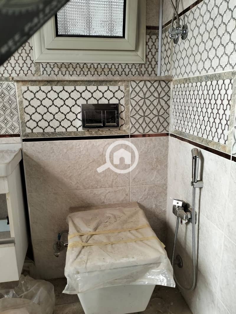 18 fe4af988-fde7-4cc5-acc5-cbc5a50ff241. jpg