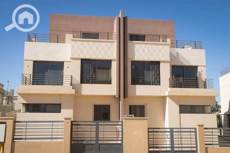 4 Bedroom Twin House for Sale in Sheikh Zayed, Giza - WhatsApp Image 2026-06-11 at 21.07. 18. jpeg 4 Bedroom Twin House for Sale in Sheikh Zayed, Giza - WhatsApp Image 2026-06-11 at 21.07. 18. jpeg