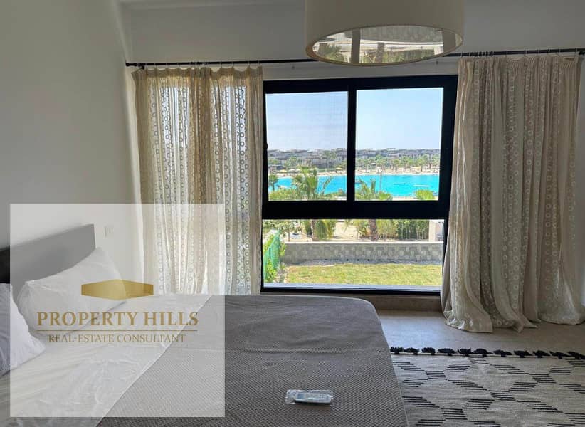 Fully finished Villa for Sale in the North Coast looking over the sea and 5 minutes from Swan Lake in a prime and price is negotaible with best discount  Built-up Area: 200 sqm Fully Finished with modern finishing  Practical Layout with Comfortable Livi - Widok 6