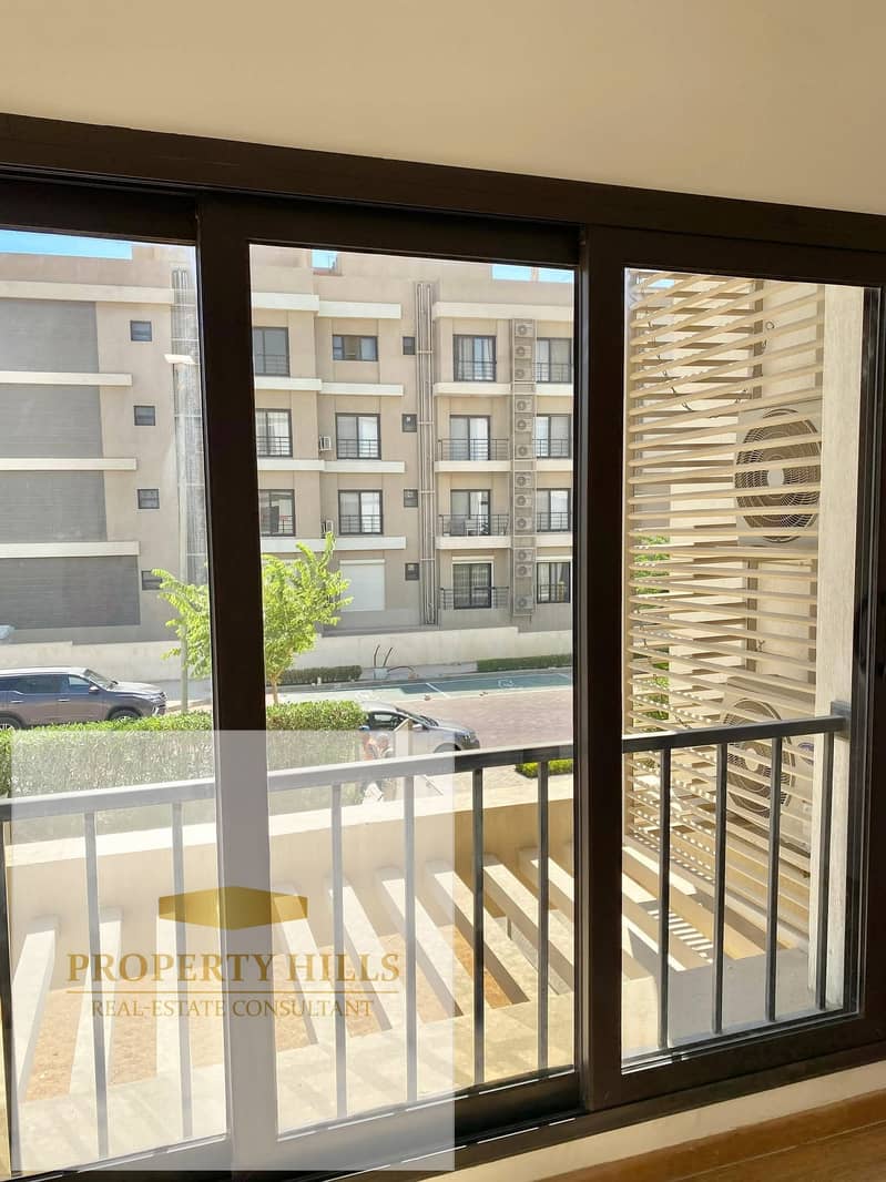 5-bedroom duplex with an area of 390 sq m (excluding garden), ready for immediate occupancy upon signing the contract with Al Marasem in Fifth Square. - Widok 6