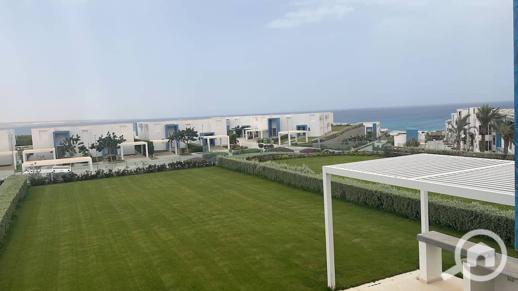 Full Sea View Chalet for Rent in Fouka Bay | 3 Bedrooms | From 14K/Night - Widok 2