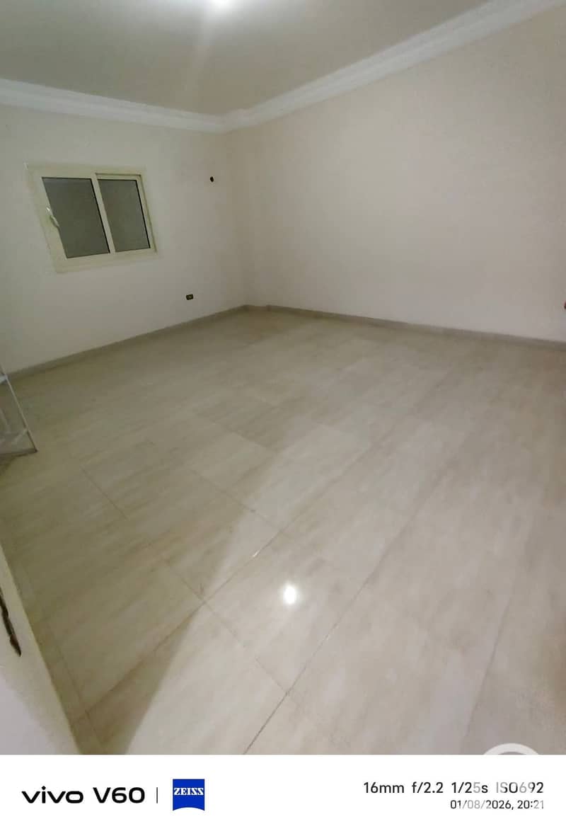 Apartment for rent in the fourth neighborhood in front of Mall of Arabia, with a distinctive location and a northern facade. – pohled 5