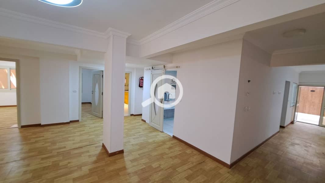 Administrative Office Ground 590m for rent in Sheikh Zayed opposite Beverly Hills - Ansicht 2