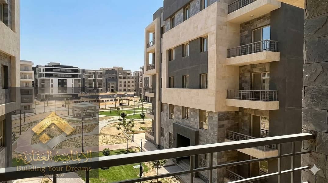 Apartment for sale with 3 bedrooms, 3 bathrooms, kitchen, and a two-piece reception on a repeated floor in Jannat Cairo new compound. - Ansicht 3