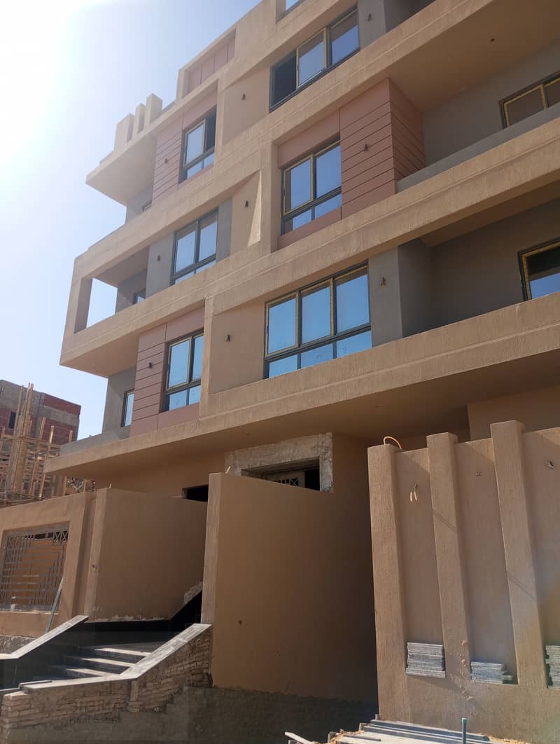 An inhabited building directly on Mohamed Naguib, with a limited-time price in Al-Nargis Al-Jadida. - Ansicht 5