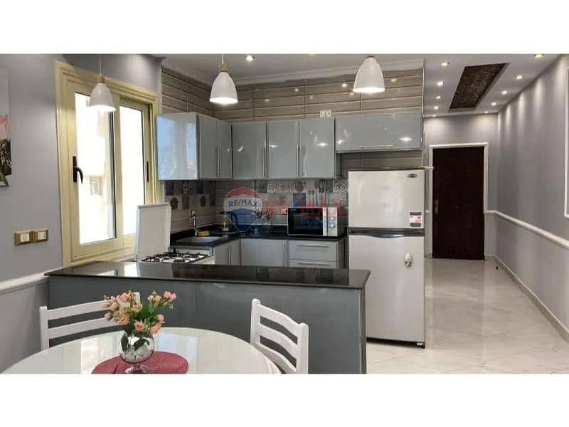 Luxurious Furnished studio for long terms rent - Mehr