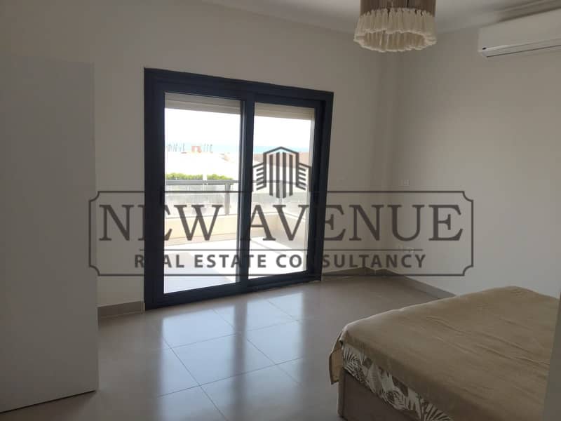 First-row beachfront villa for sale in one of the best locations in the North Coast, featuring a direct sea view, premium finishing, and a great price – další