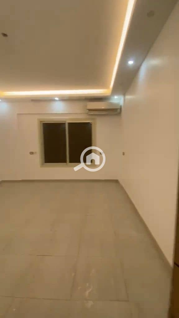 Duplex for rent with private pool and 6 ACs in West Somid - Mehr