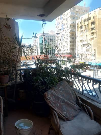 دوبلكس 3 غرف نوم للبيع في مدينة نصر، القاهرة - شقه للبيع علي مكرم عبيد الرئيسي