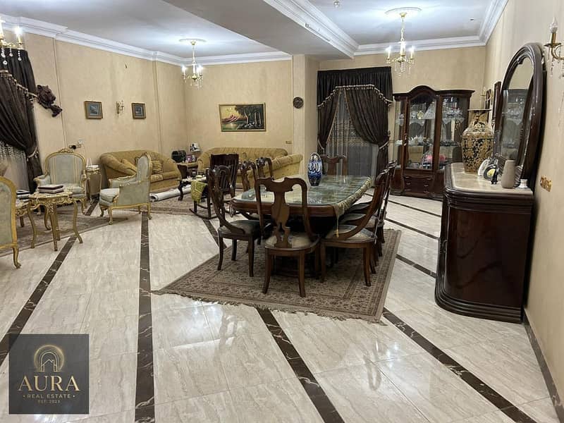 400 sqm Apartment + Private Roof for Sale | Second District Villas | New Cairo - Widok 3