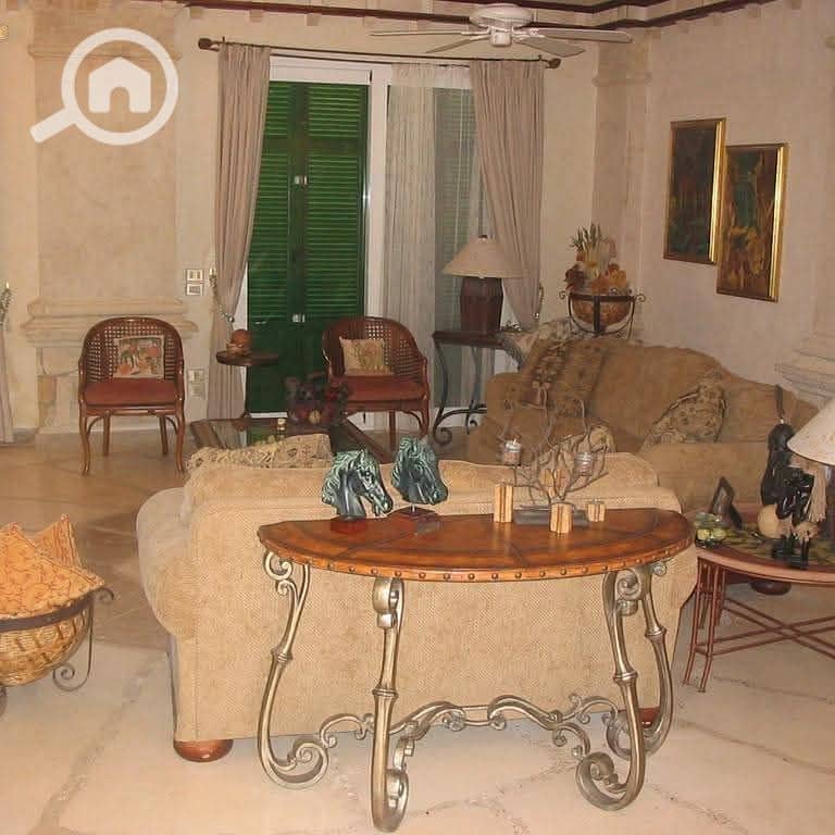 For sale, a duplex villa first row by the sea in Green Beach Village 89, North Coast - Mehr
