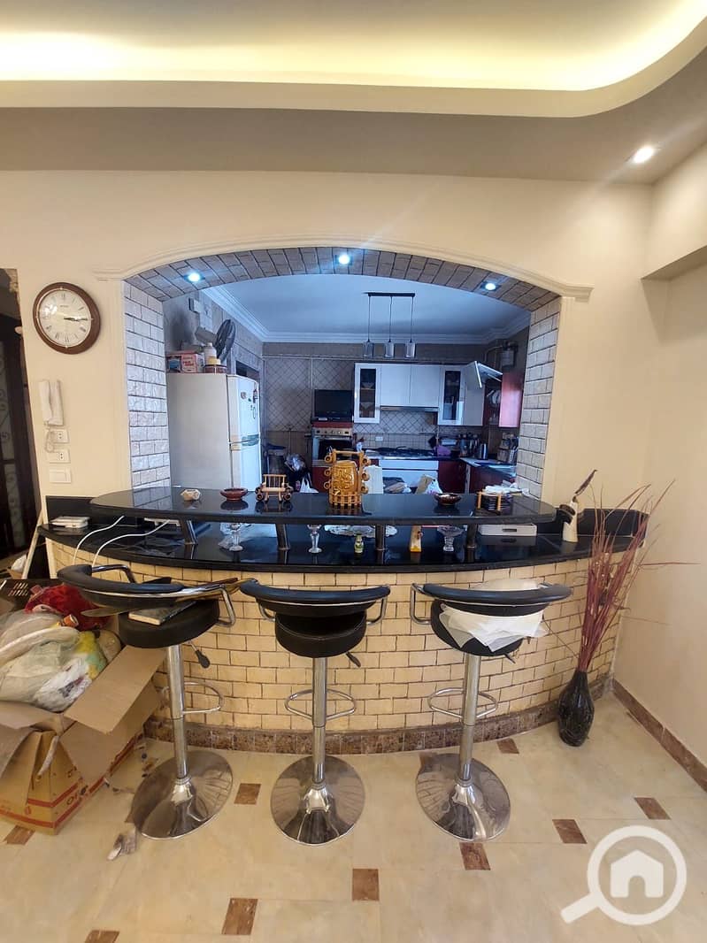 Apartment for sale in Al Banafseg 1 - First Settlement, super deluxe finishing, 230 sq m, double frontage, unobstructed view - Mehr