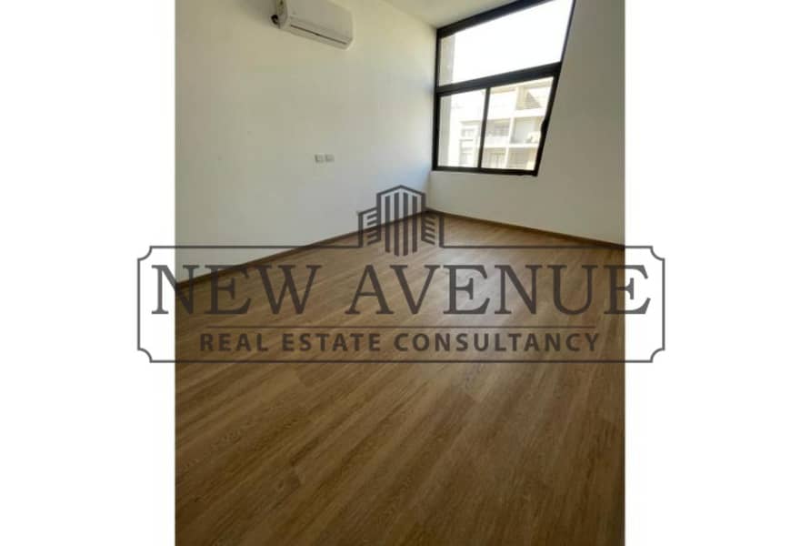 Apartment Fully Finished with ACs - open views over villas and townhouses - lowest down payment - Fifth Square - Vista 4