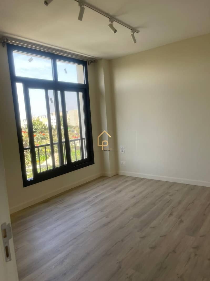 Townhouse Corner for rent at O-West October Whyt 200m – pohled 5
