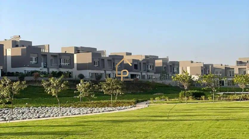 Corner Townhouse for Rent in Etapa Sheikh Zayed 330m - Ansicht 6