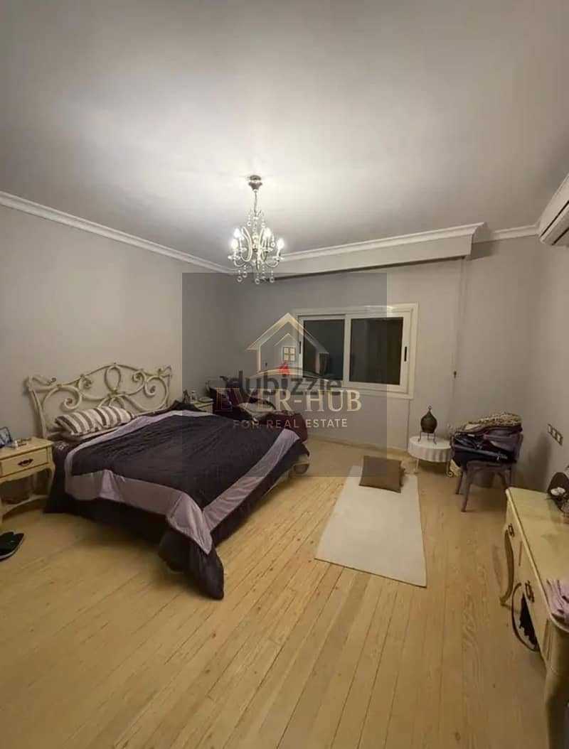 Standalone Villa Dara Gardens Compound Land Area: 700 sq m Built-up Area: 435 sq m Super Lux Finishing 4 Bedrooms (3 Master Bedrooms) 5 Bathroo - Więcej
