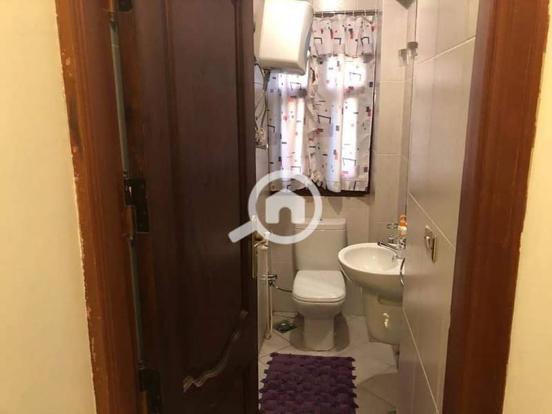 10 d1eb75c4-1d5d-4ca2-9841-41268bbfa6d9. jpg