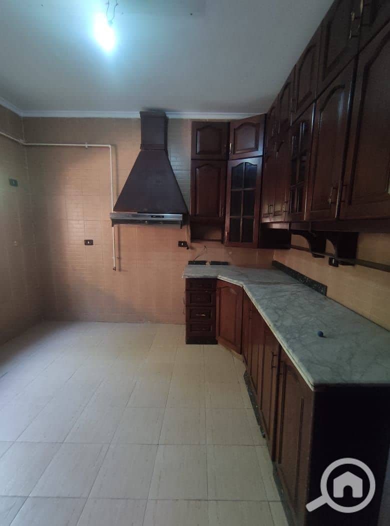 “4-bedroom villa for rent with a private swimming pool in Hadayek El Mohandessin Compound, Sheikh Zayed. ” - Ansicht 4