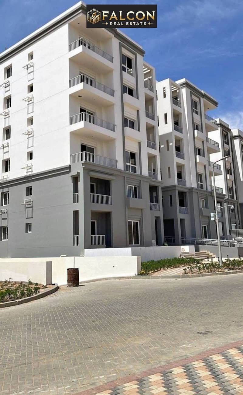 park view apartment for sale in 10yr installment hyde park near to mivida and palm hills and mountain view and korofel and banafseg and madianty - Widok 5