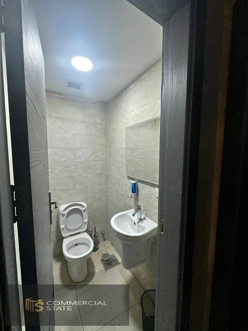 Finished Office at Pukka Mall 185m for Rent -New Cairo - Mehr