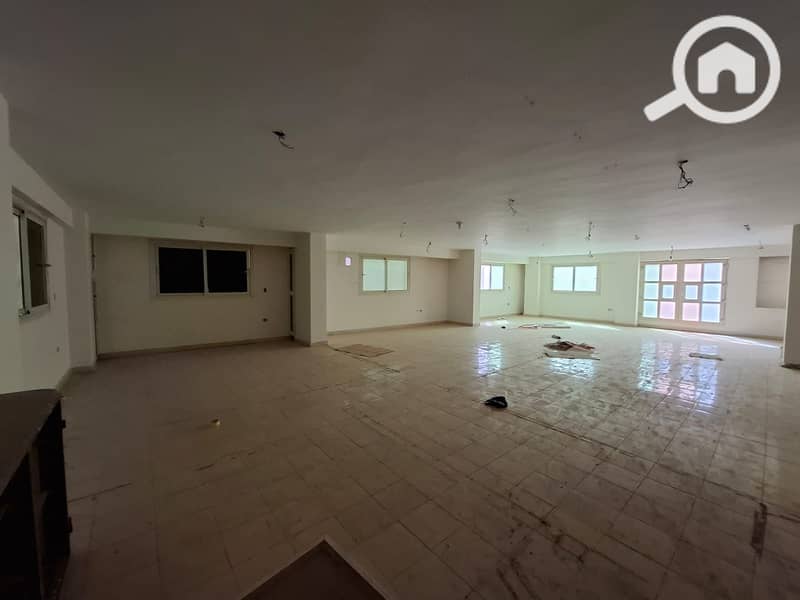 Ground-floor unit in an engineering/manufacturing facility (electrical panel operations), located in the Fifth Settlement Industrial Zone. Area: 200 s - Widok 3