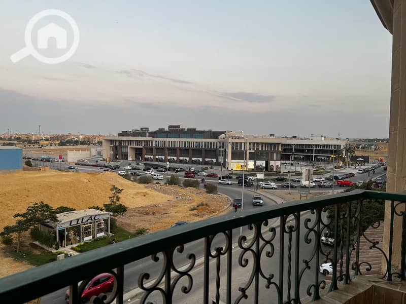 Apartment for sale in the first neighborhood, adjacent to the second on the main street, area 300 square meters, ultra-super-lux finish. - Ansicht 2
